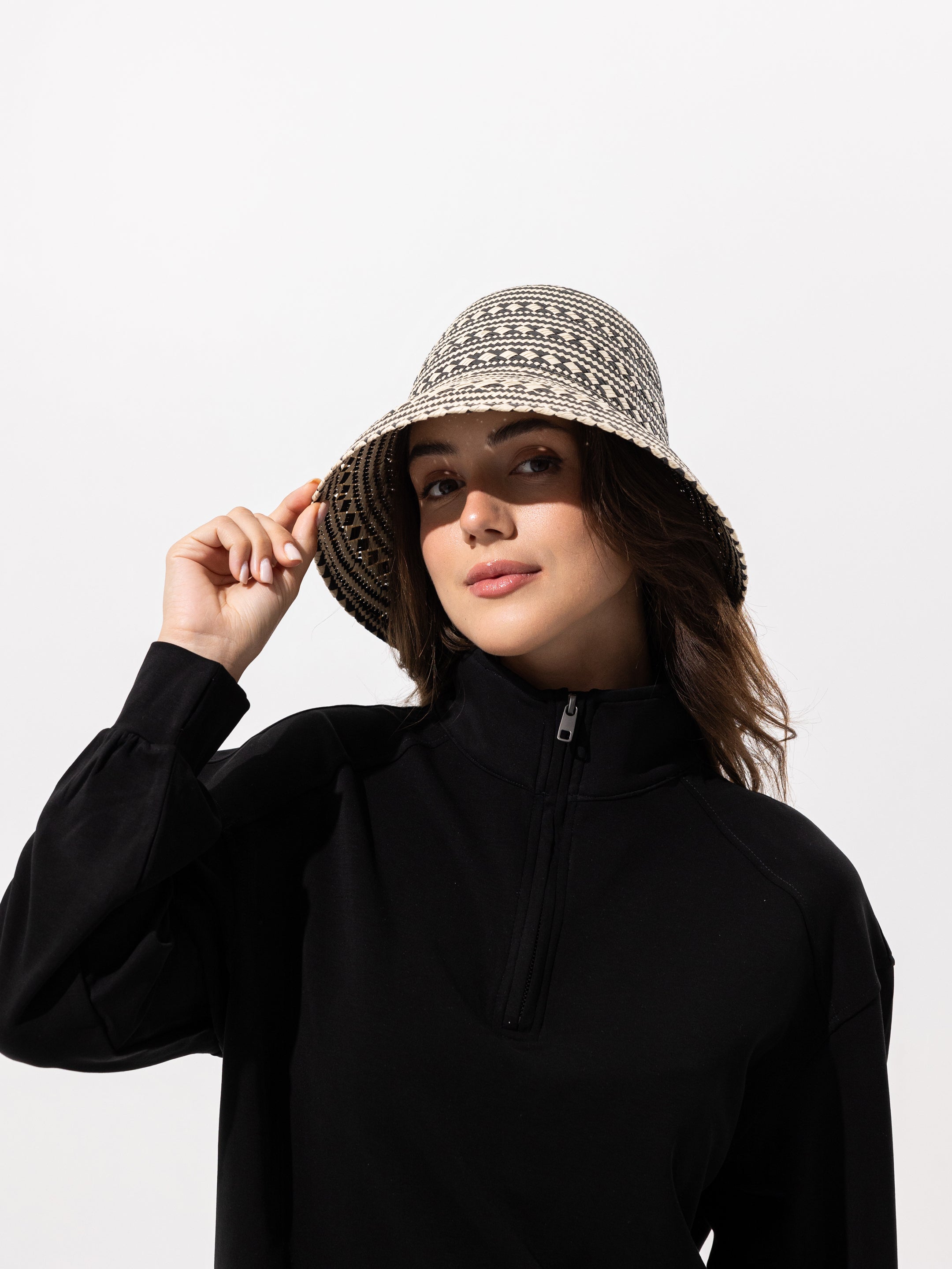 Two Tone Bucket Hat - Dark