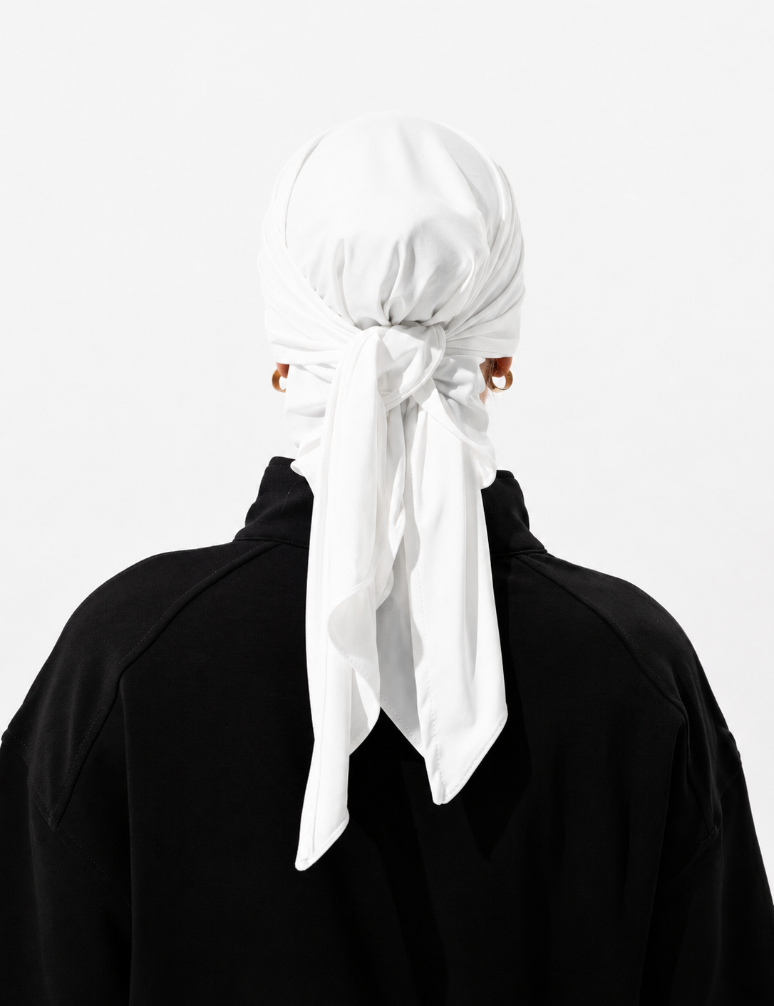 Off-white_back.png